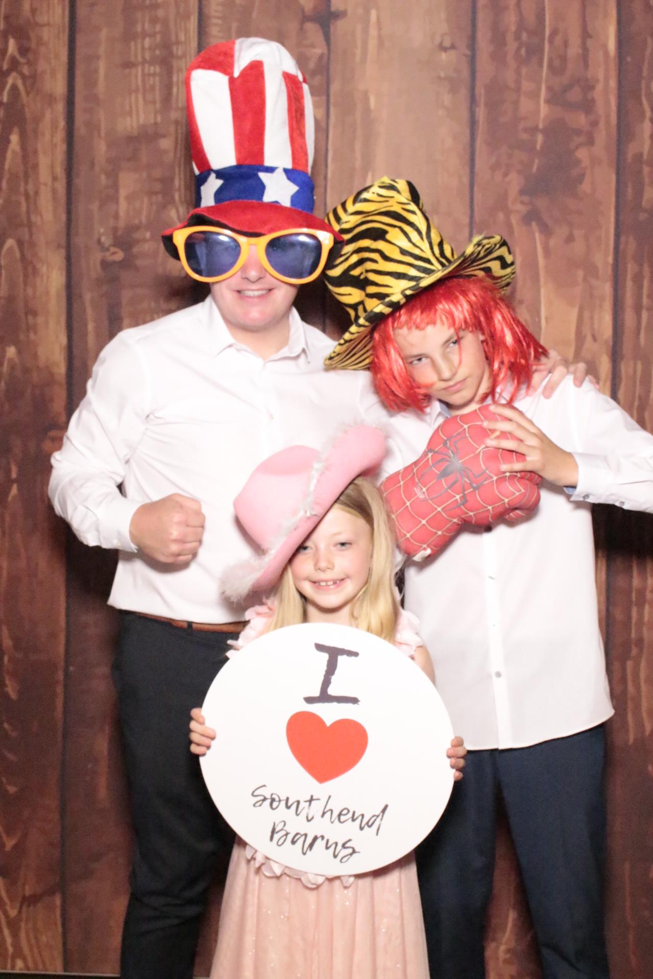 Christopher & Nicole's Wedding | View more photos from the event at gallery.myphotoboothexperience.co.uk/u/MyPhotoBoothExperienceLtd/Christopher-Nicoles-Wedding